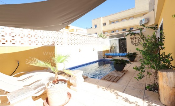 Hus / Villa - Brukt bolig - Cabo Roig -
                Cabo Roig