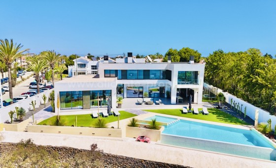 Hus / Villa - Brukt bolig - Cabo Roig - Cabo Roig