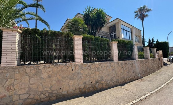 Hus / Villa - Brukt bolig - Campoamor - Campoamor
