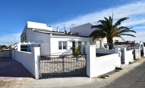Hus / Villa - Brukt bolig - Ciudad Quesada - BR-27740