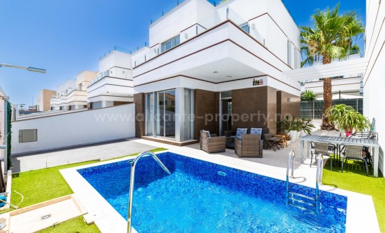 Hus / Villa - Brukt bolig - Ciudad Quesada -
                Ciudad Quesada