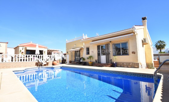 Hus / Villa - Brukt bolig - Ciudad Quesada -
                Pueblo Bravo