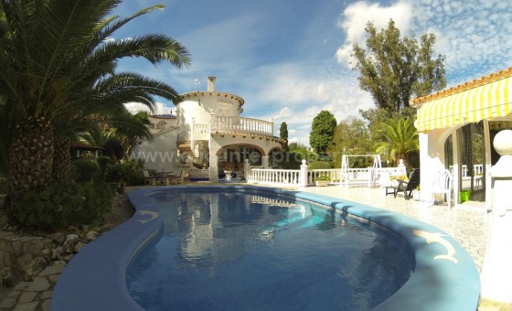 Hus / Villa - Brukt bolig - Denia - Denia Centro