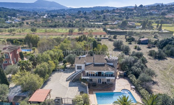 Hus / Villa - Brukt bolig - Jávea -
                Javea