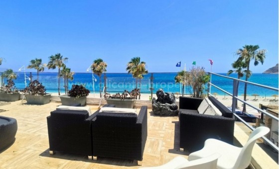 Hus / Villa - Brukt bolig - l'Alfas del Pi - Albir