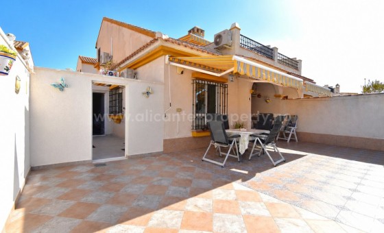 Hus / Villa - Brukt bolig - La Zenia -
                La Zenia