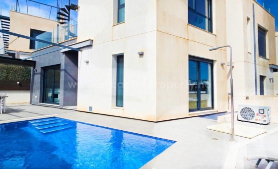 Hus / Villa - Brukt bolig - Orihuela Costa - Villamartín