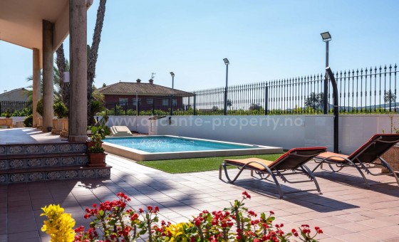 Hus / Villa - Brukt bolig - Orihuela - Orihuela Centro