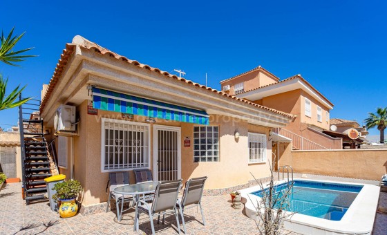 Hus / Villa - Brukt bolig - Punta Prima -
                Punta Prima