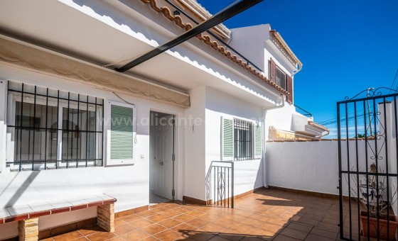 Hus / Villa - Brukt bolig - San Miguel de Salinas -
                San Miguel de Salinas Centro
