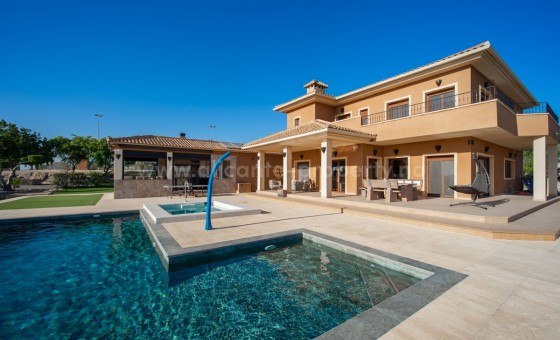 Hus / Villa - Brukt bolig - Torremendo - Torremendo