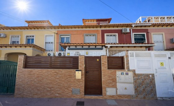 Hus / Villa - Brukt bolig - Torrevieja - Torrevieja Centro