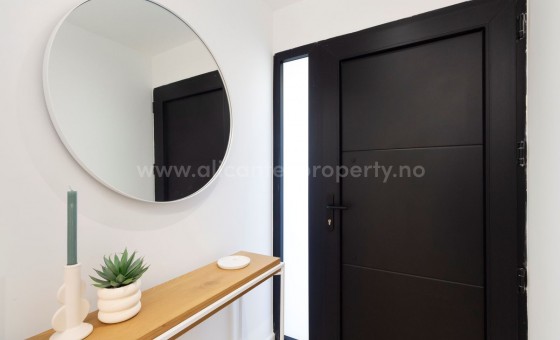 Hus / Villa - Brukt bolig - Torrevieja - Torrevieja Centro