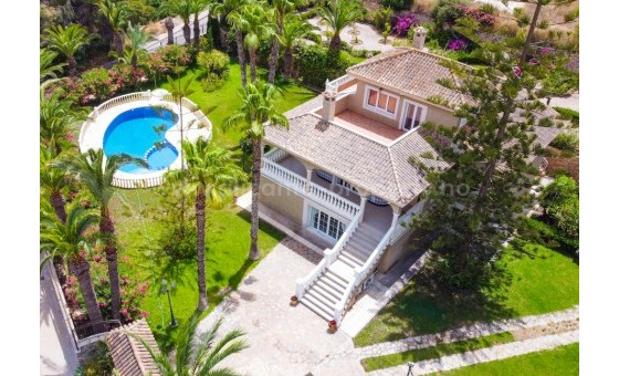 Hus / Villa - Brukt bolig - Villamartín - Villamartín