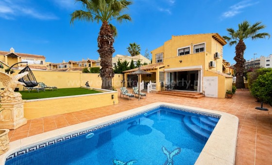 Hus / Villa - Brukt bolig - Villamartín - Villamartín