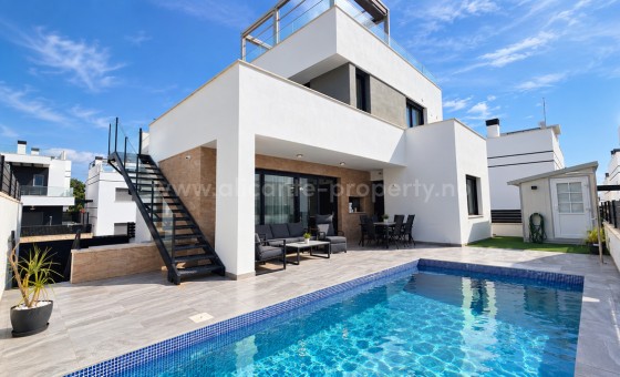 Hus / Villa - Brukt bolig - Villamartín -
                Villamartín