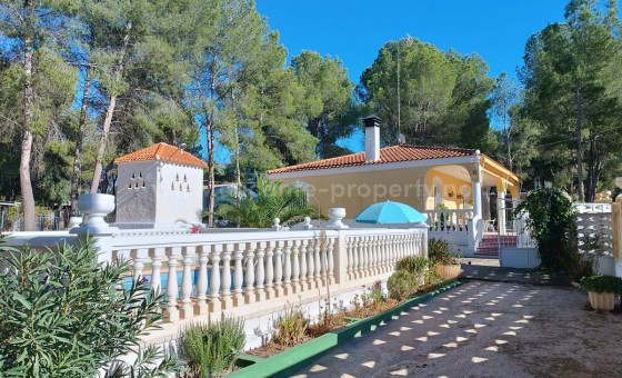 Hus / Villa - Brukt bolig - Yecla - Yecla Centro