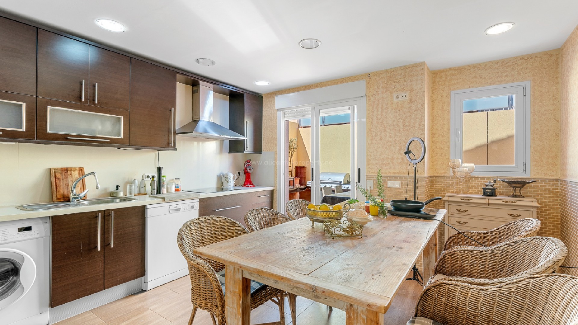 Hus / Villa i Alfas del Pí