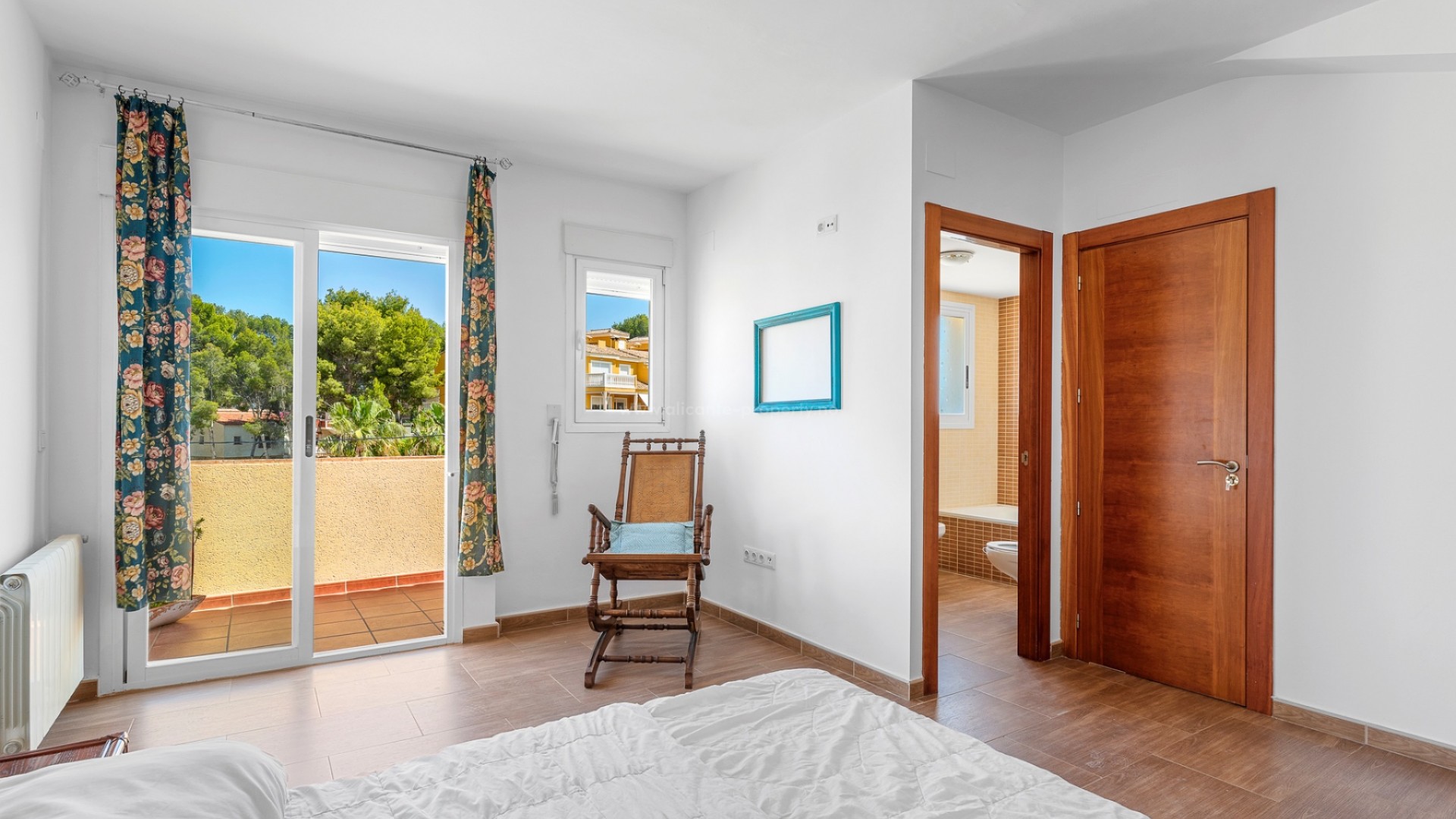 Hus / Villa i Alfaz del Pi