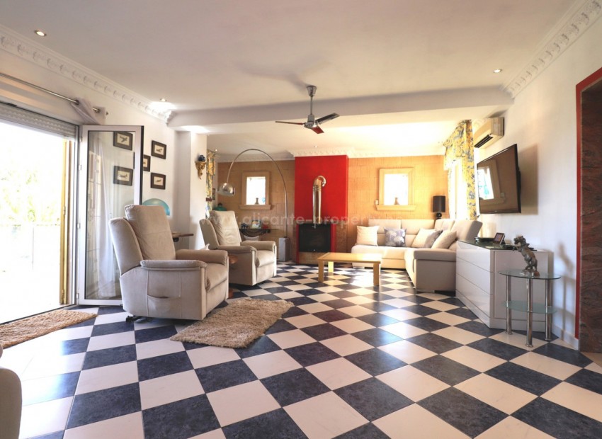 Hus / Villa i Algorfa Centro