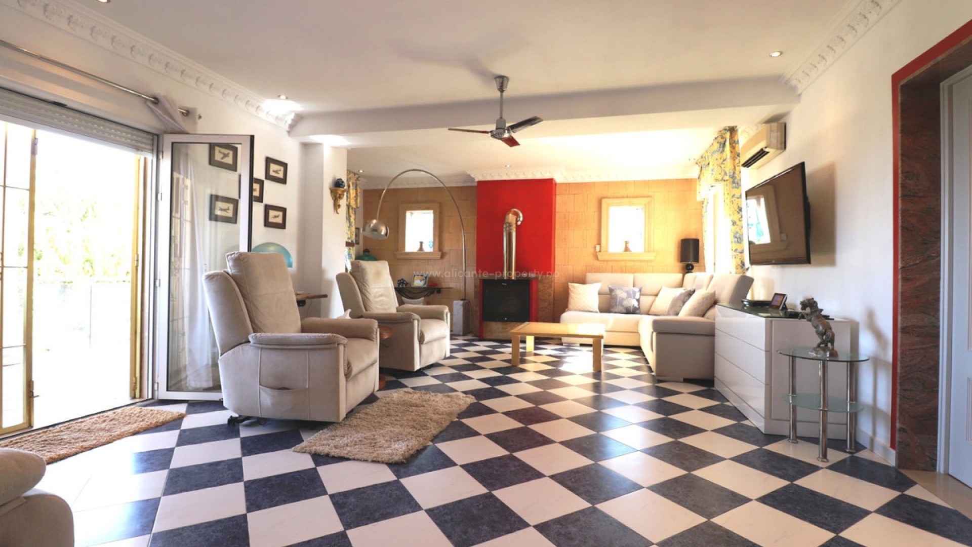 Hus / Villa i Algorfa Centro