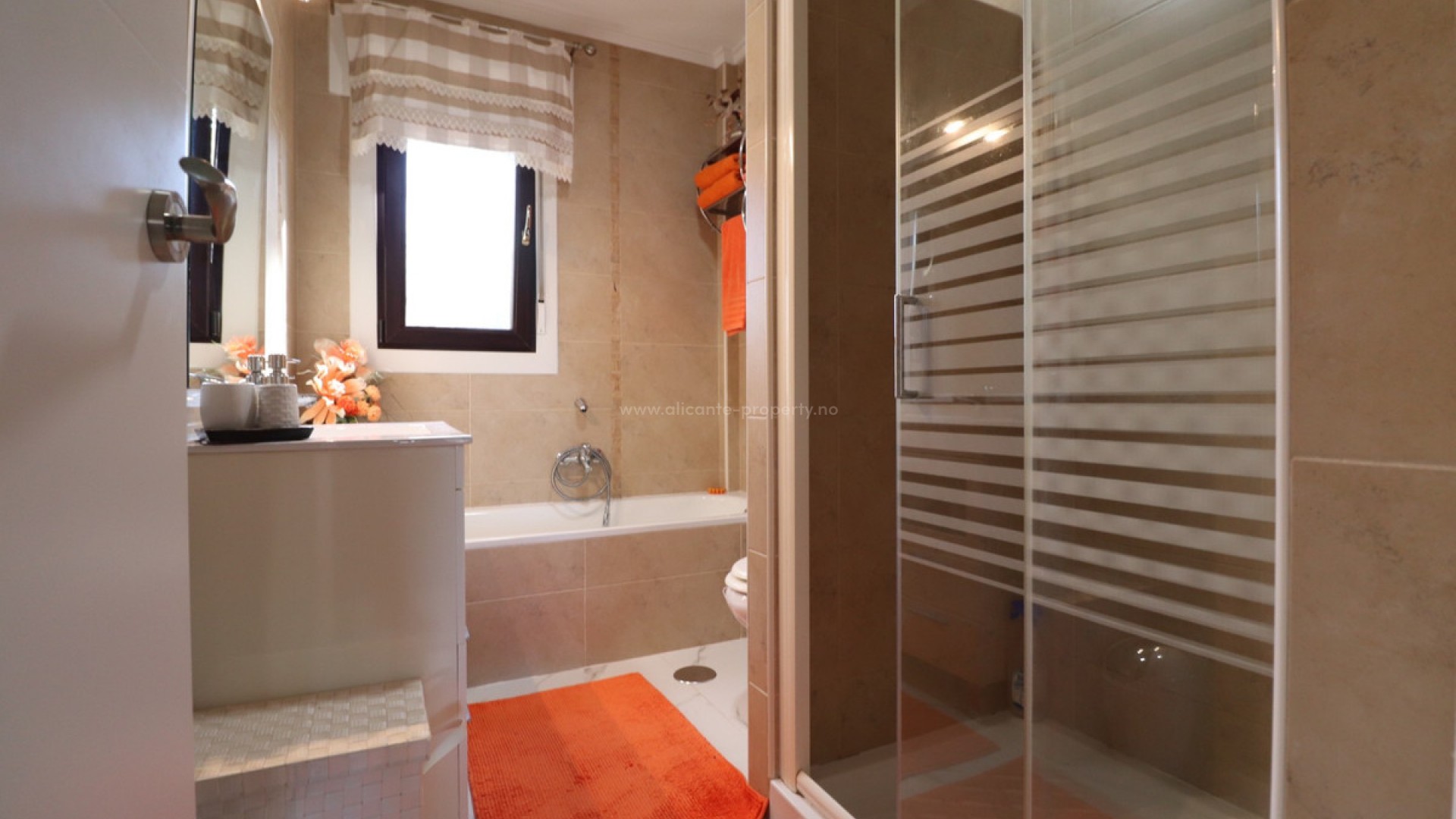 Hus / Villa i Algorfa Centro