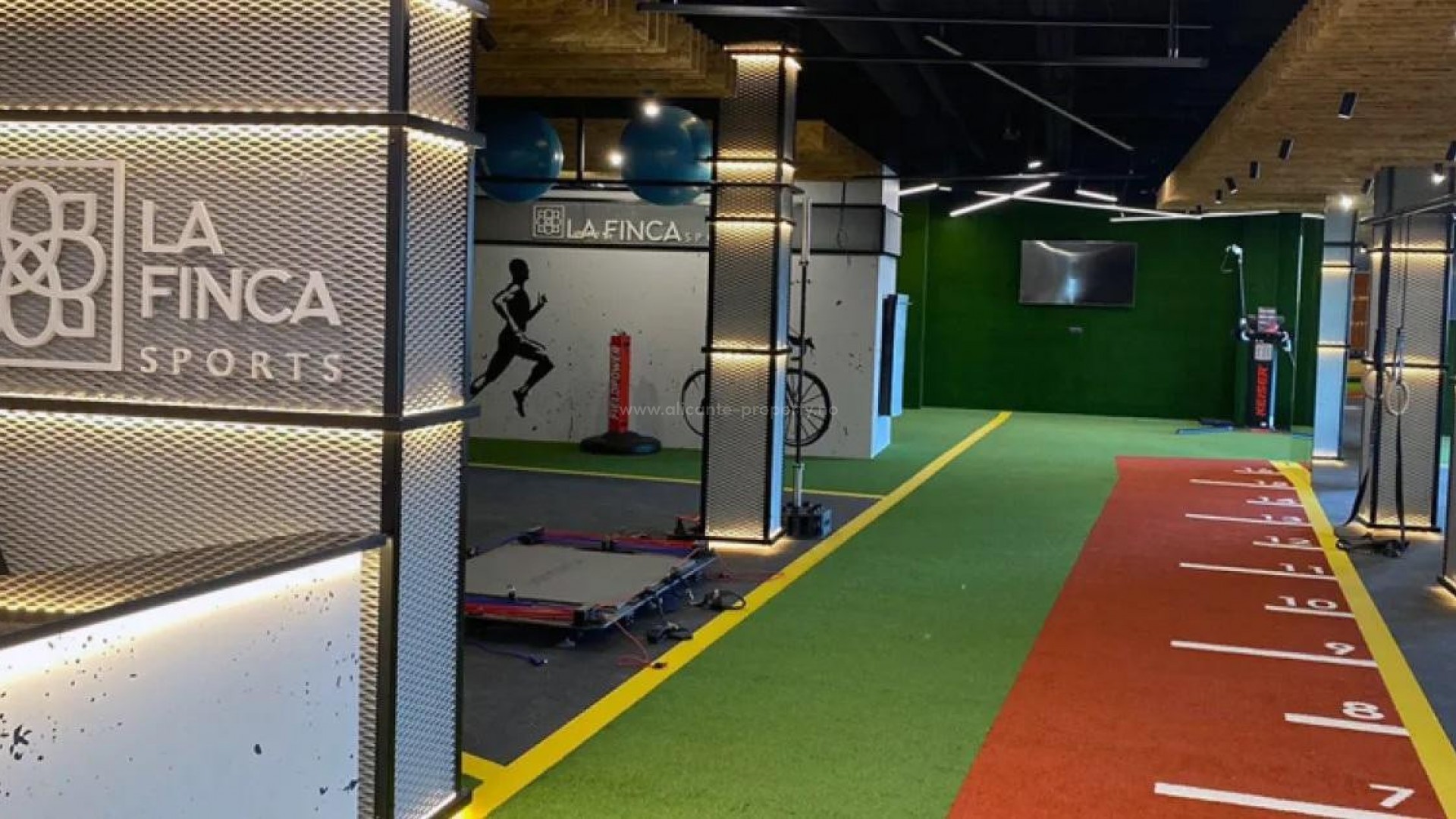 Hus / Villa i Algorfa Centro