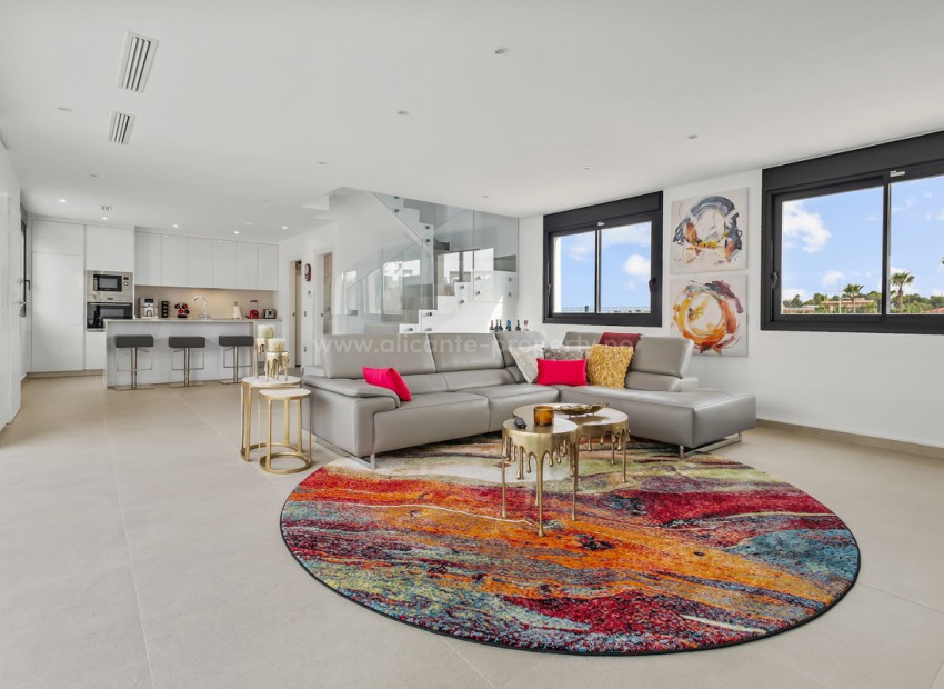 Hus / Villa i Algorfa Centro