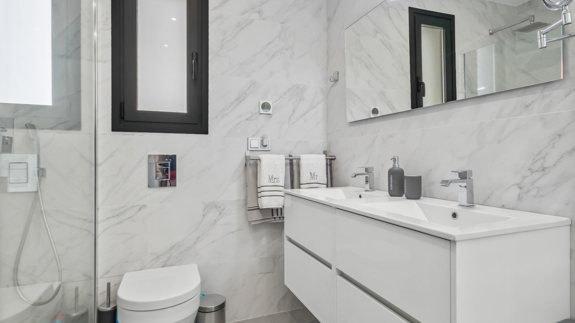 Hus / Villa i Algorfa Centro