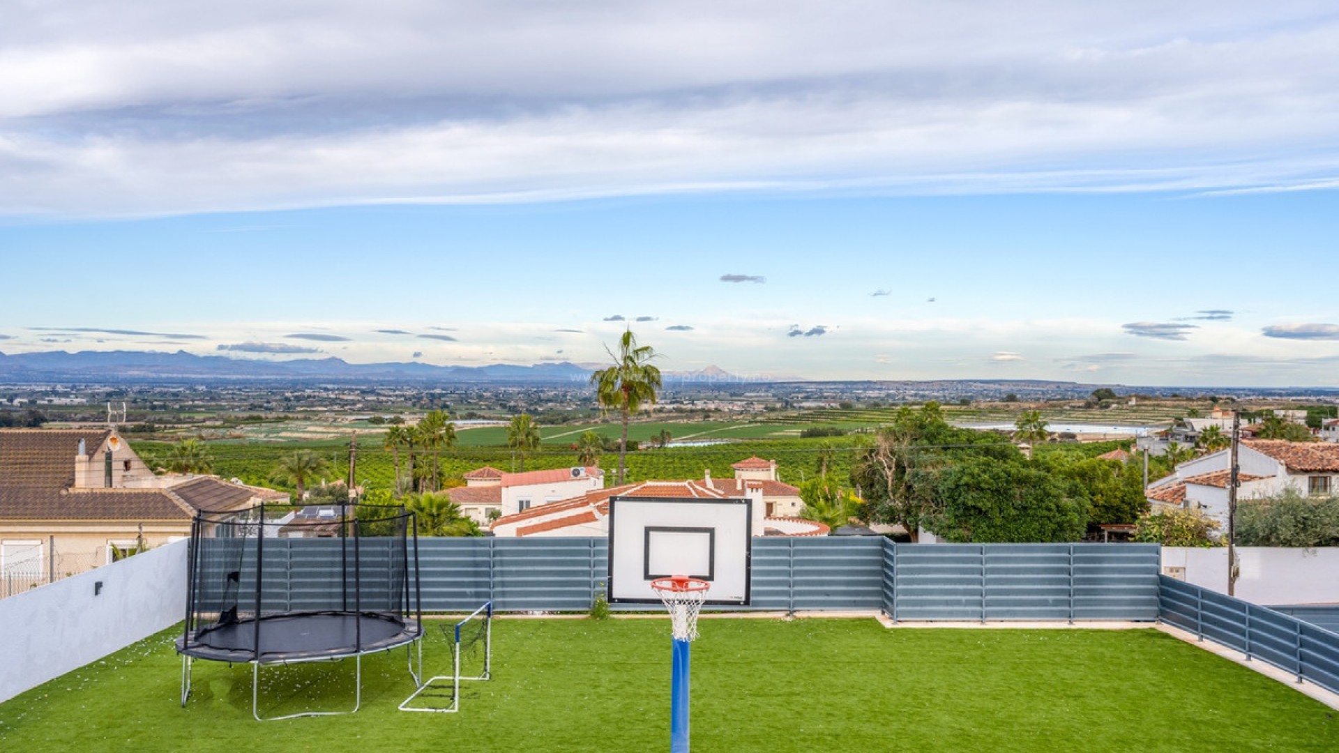 Hus / Villa i Algorfa Centro