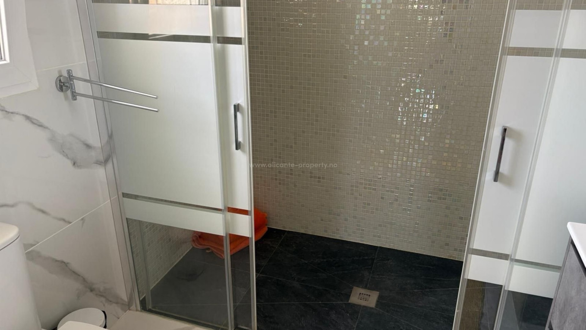 Hus / Villa i Algorfa Centro