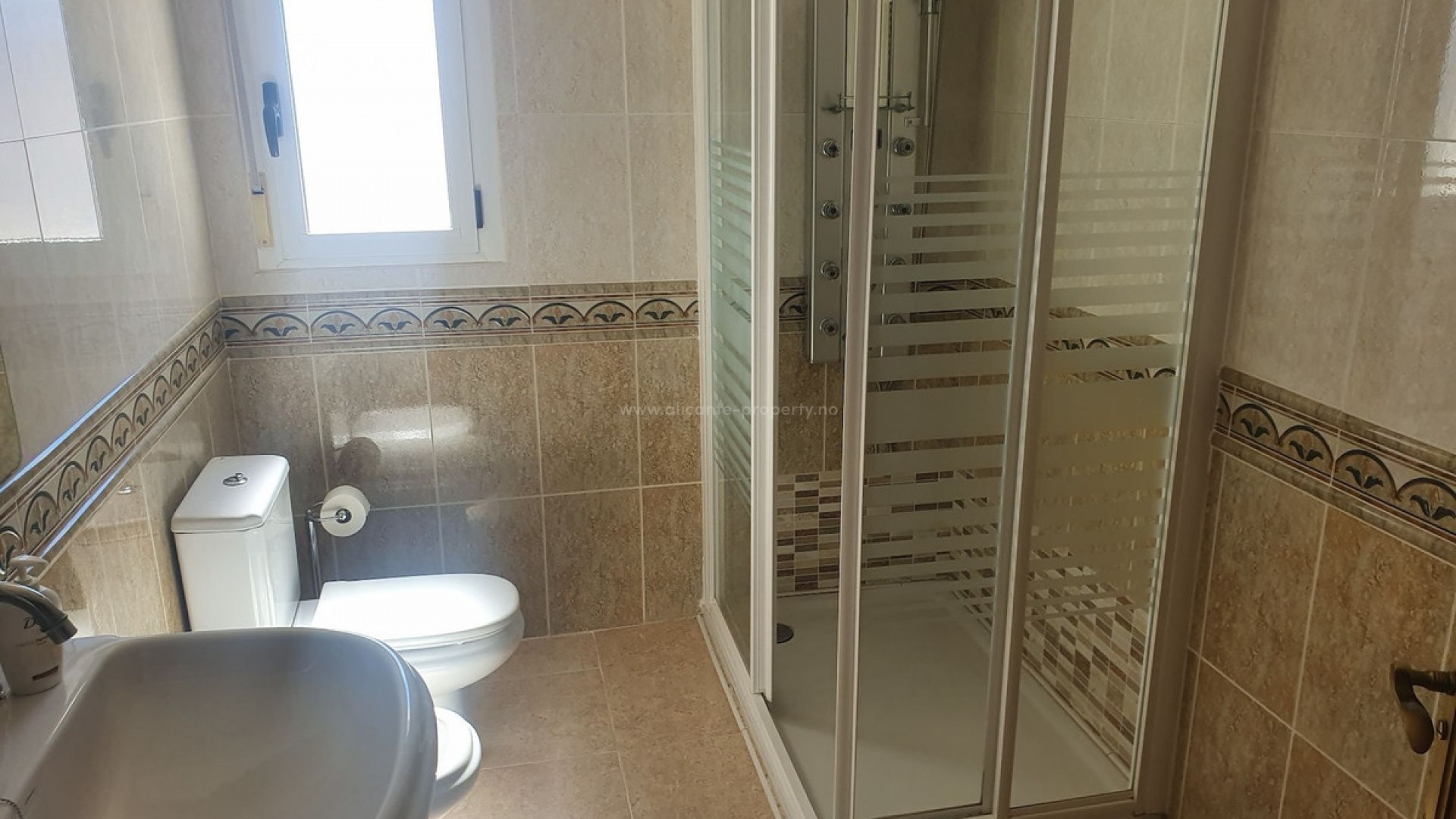 Hus / Villa i Algorfa Centro