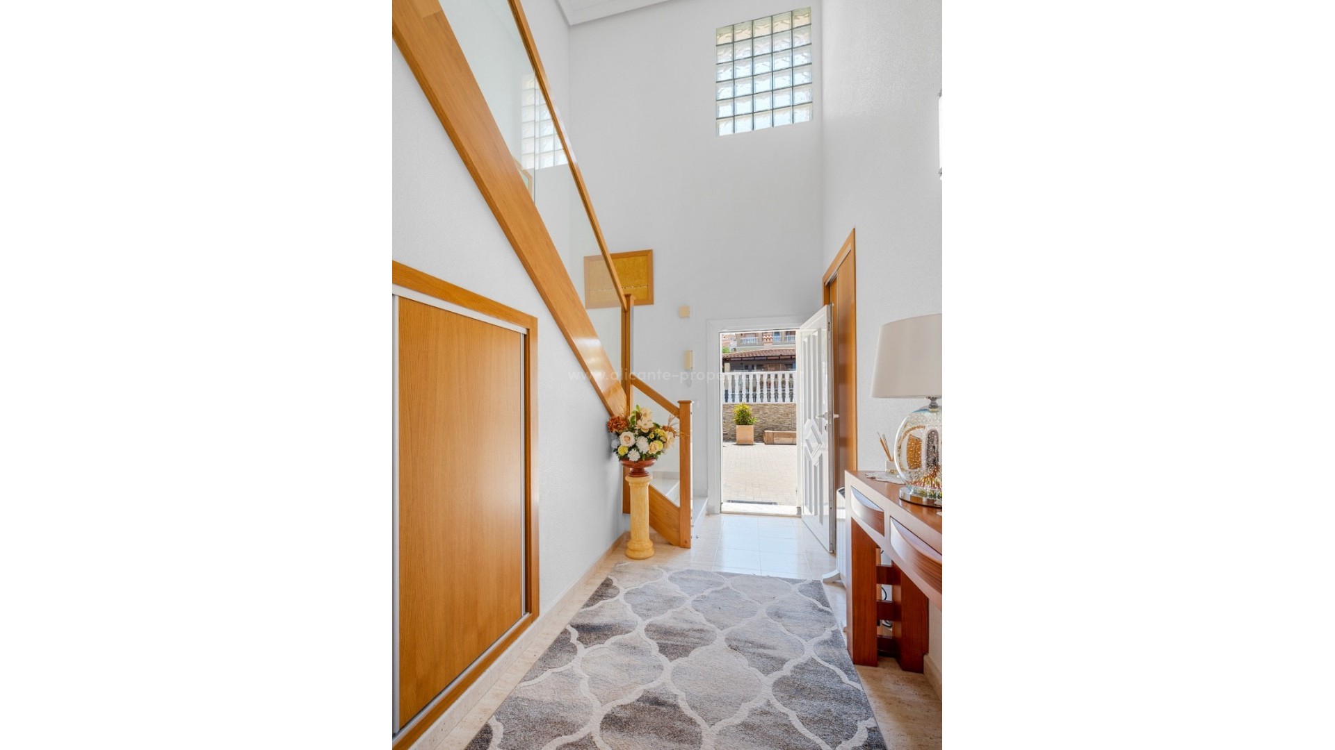 Hus / Villa i Algorfa Centro