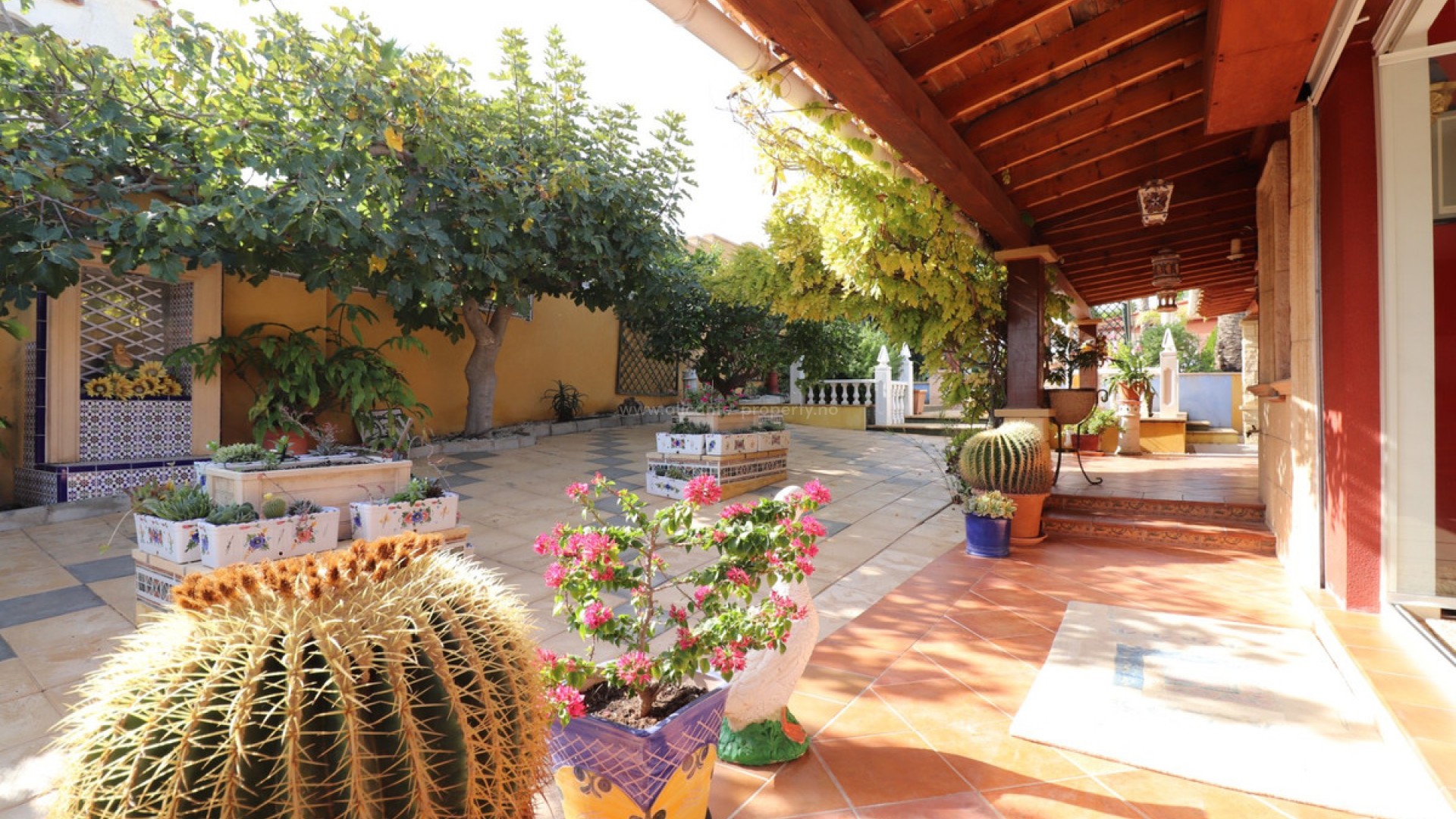 Hus / Villa i Algorfa Centro