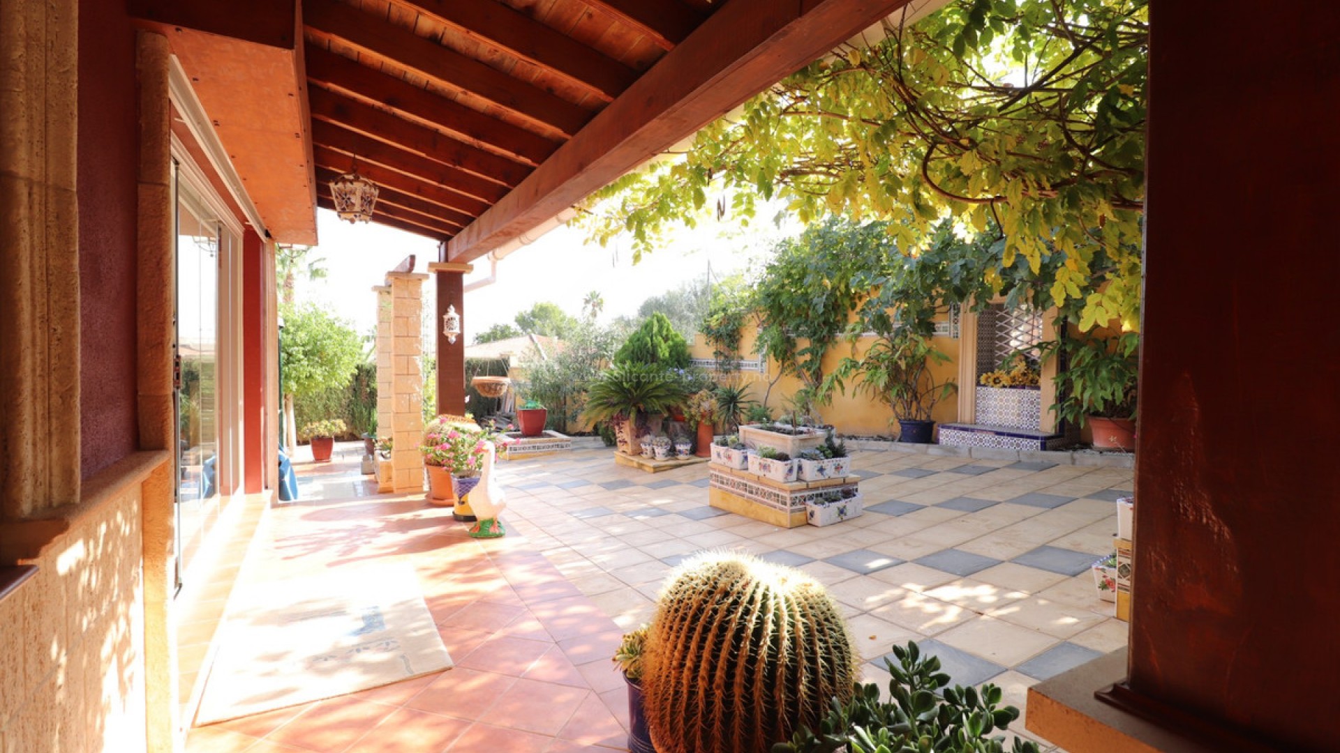 Hus / Villa i Algorfa Centro