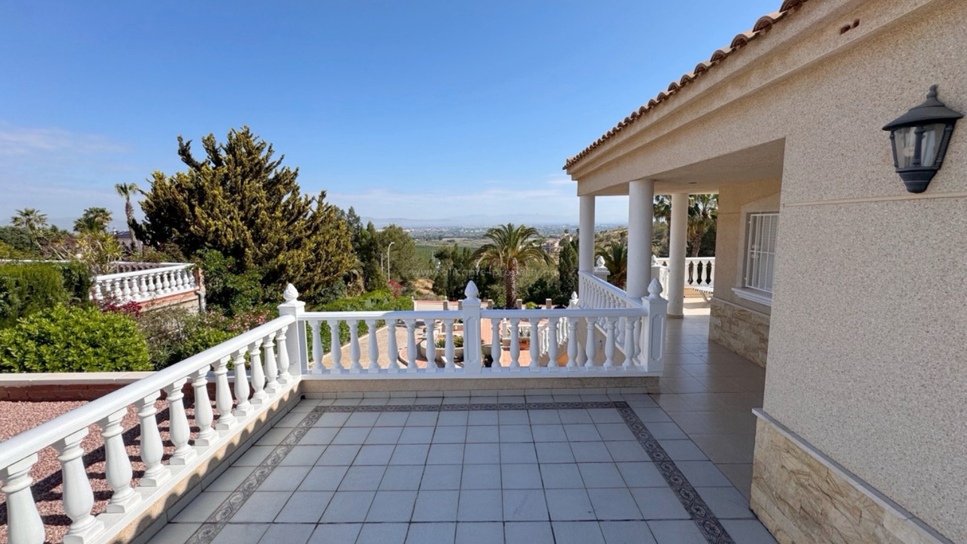 Hus / Villa i Algorfa Centro