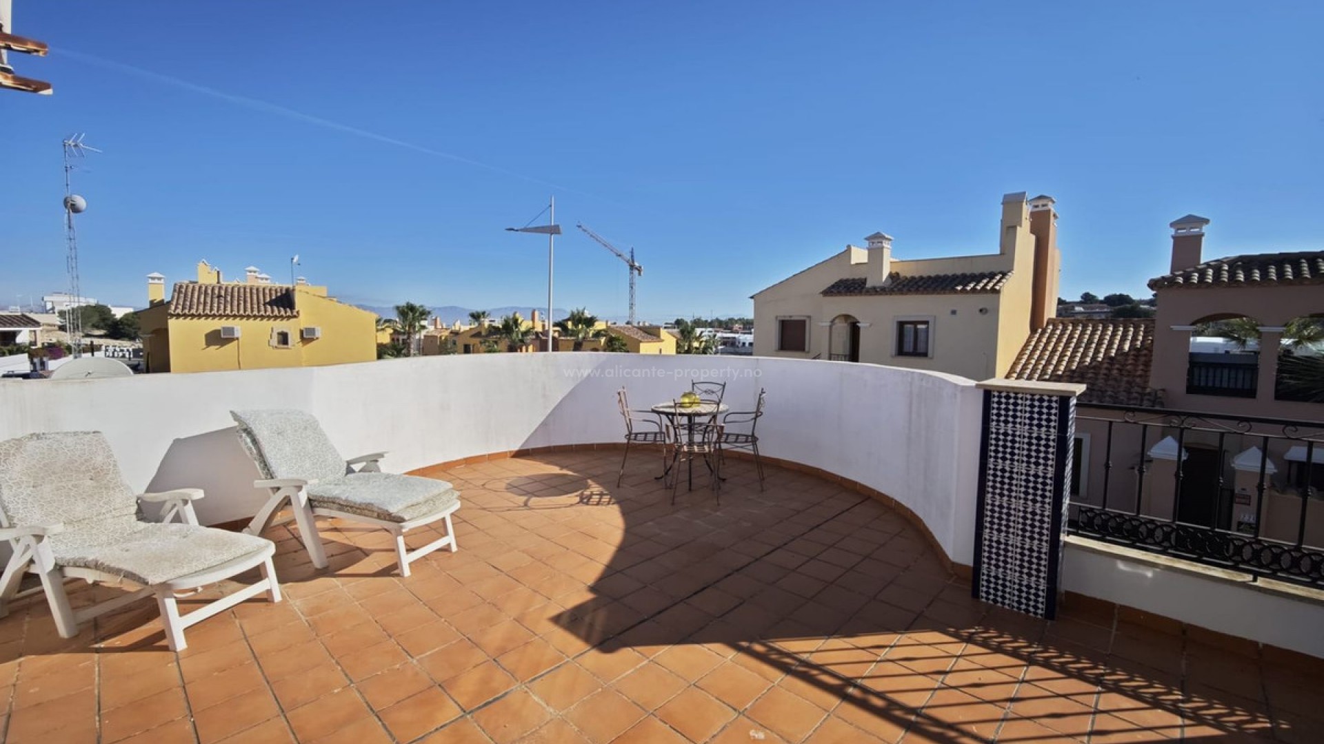 Hus / Villa i Algorfa Centro