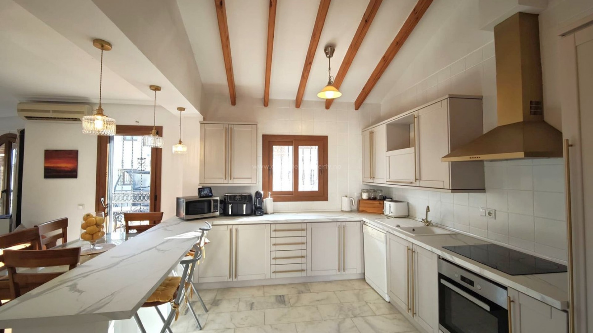Hus / Villa i Algorfa Centro