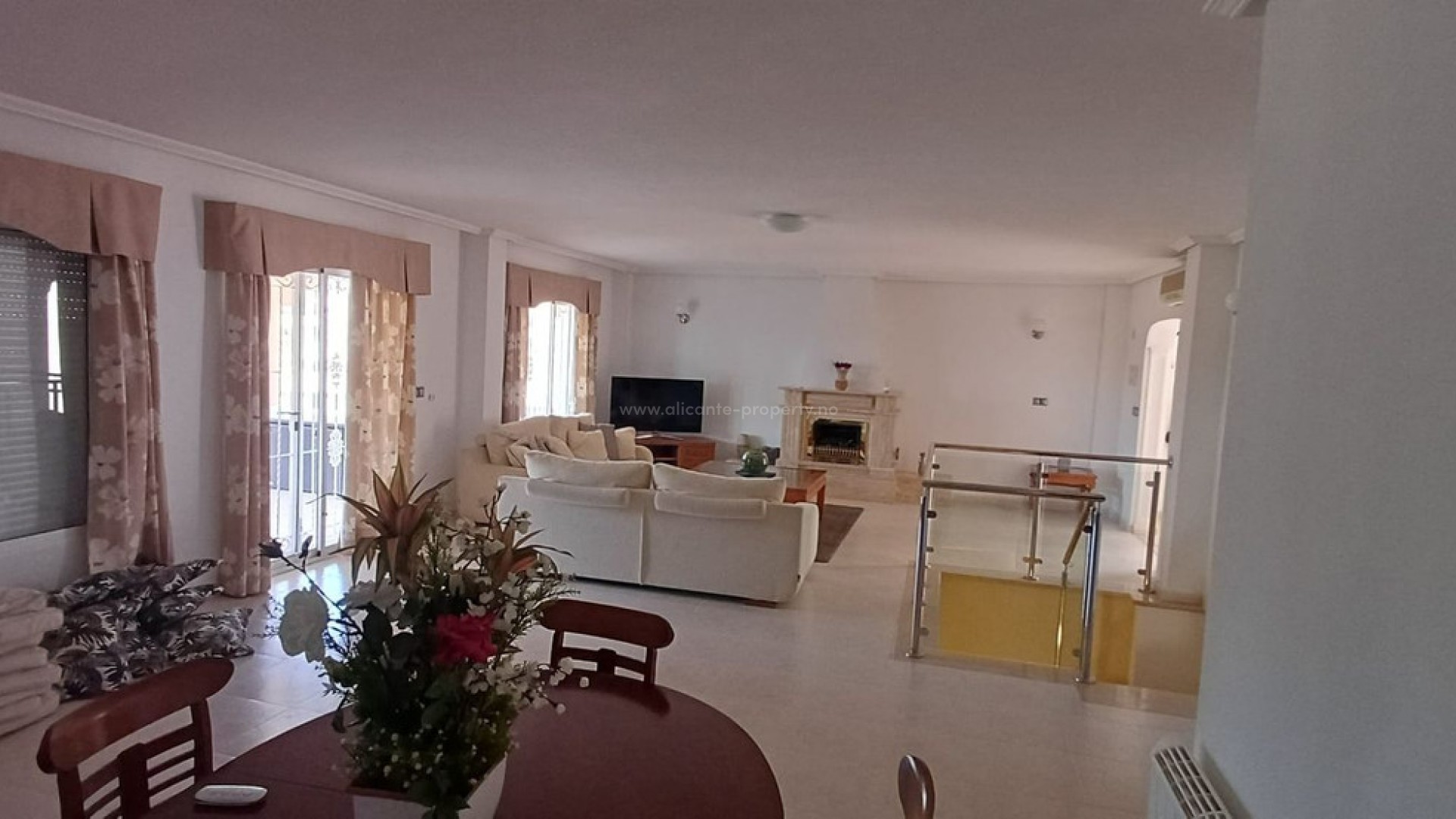 Hus / Villa i Algorfa Centro