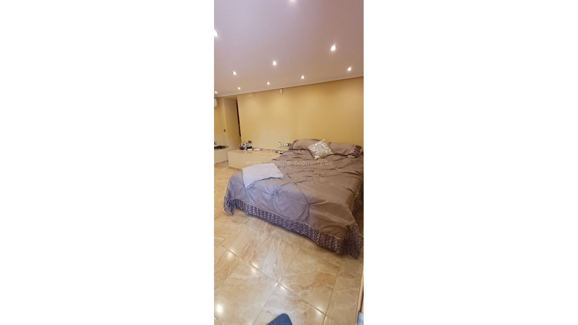 Hus / Villa i Algorfa Centro