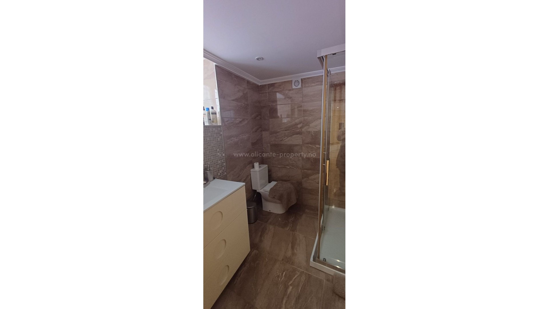 Hus / Villa i Algorfa Centro