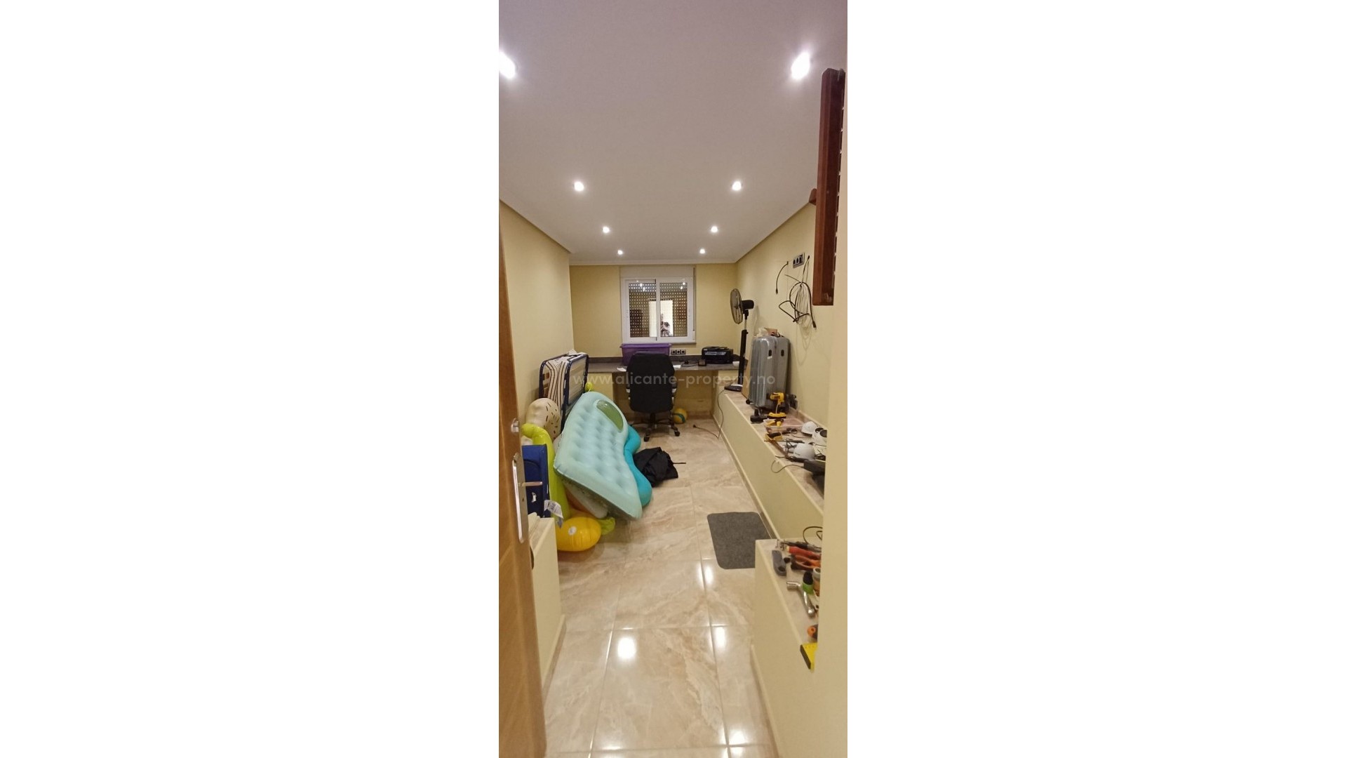 Hus / Villa i Algorfa Centro