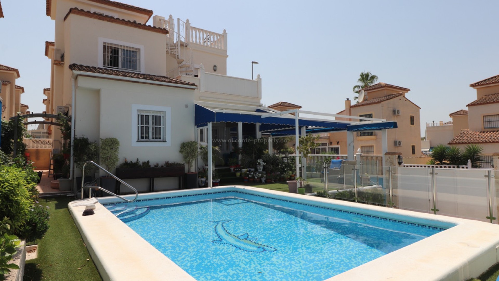 Hus / Villa i Algorfa Centro