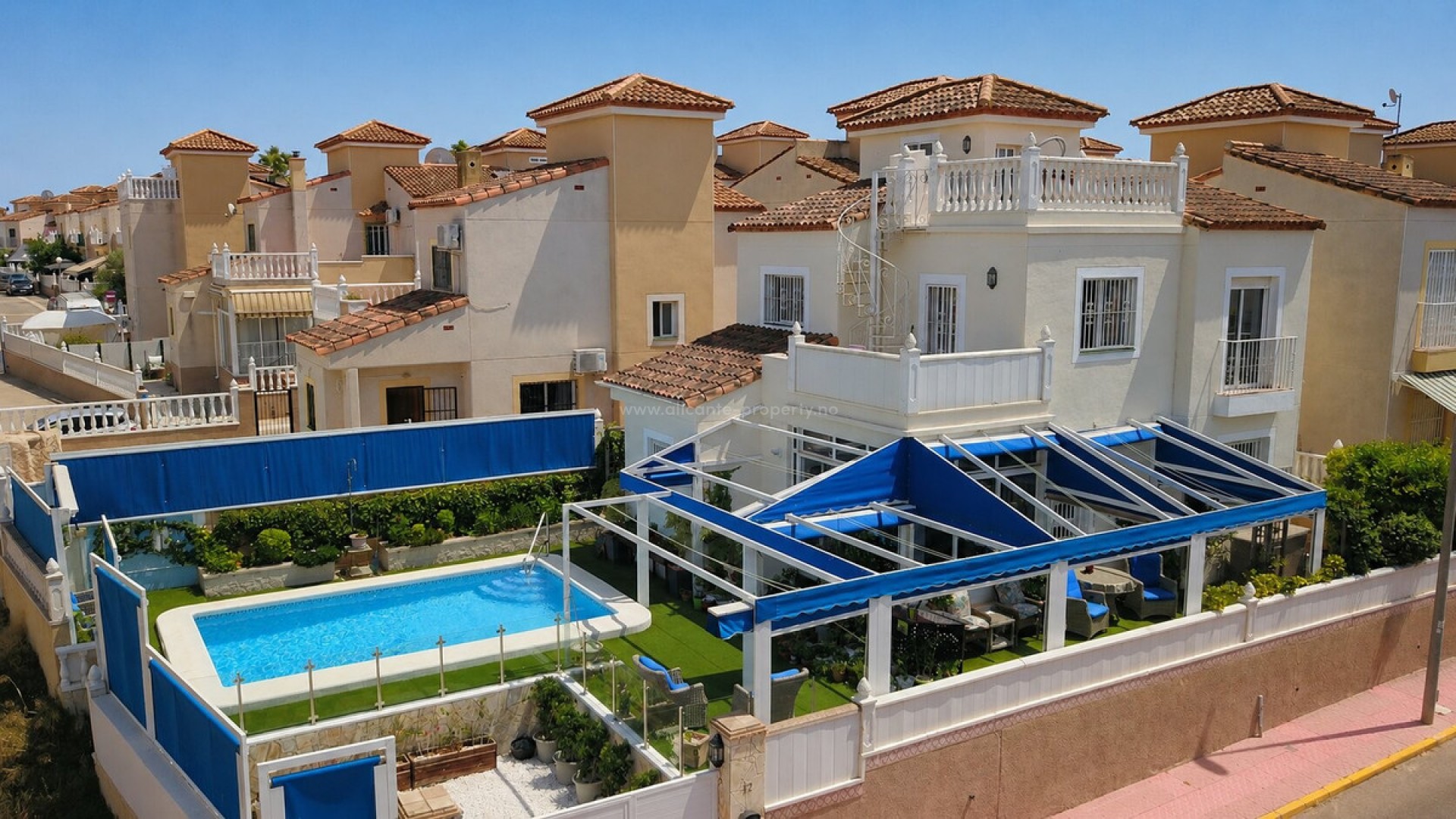Hus / Villa i Algorfa Centro