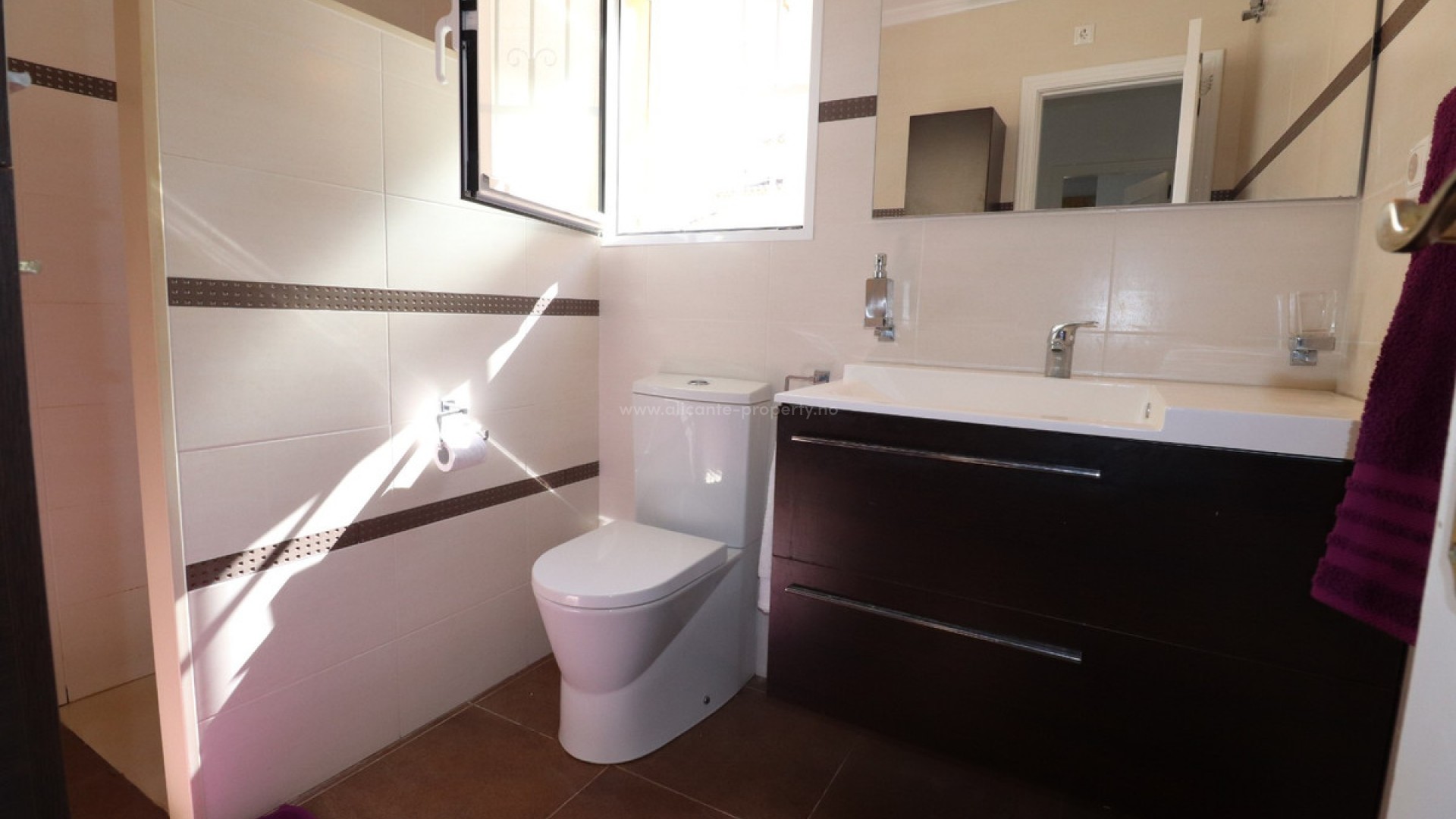 Hus / Villa i Algorfa Centro