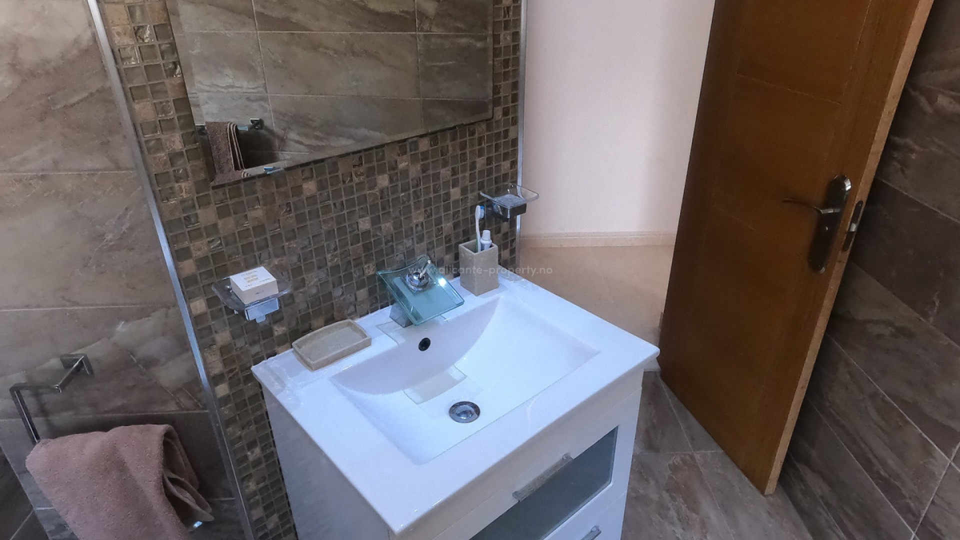 Hus / Villa i Algorfa Centro
