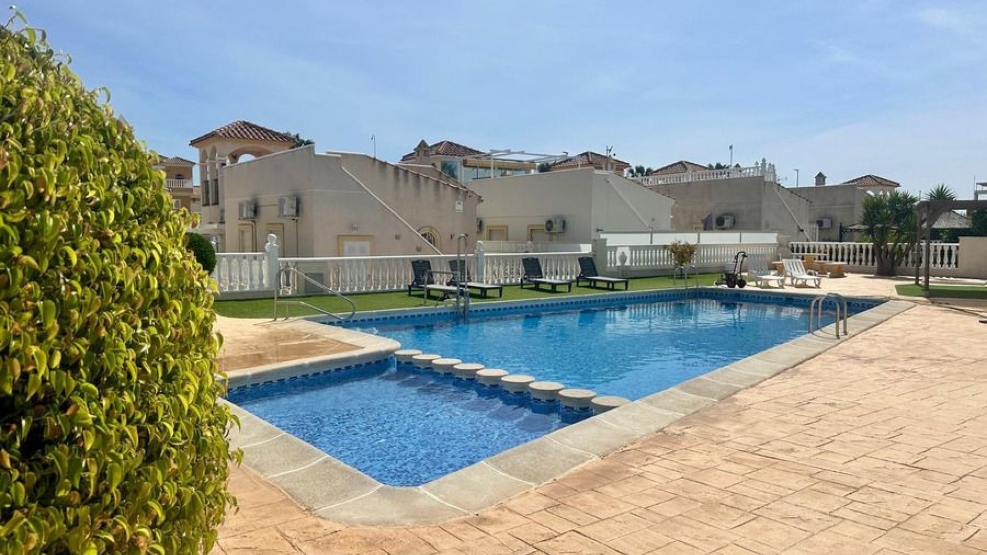 Hus / Villa i Algorfa Centro