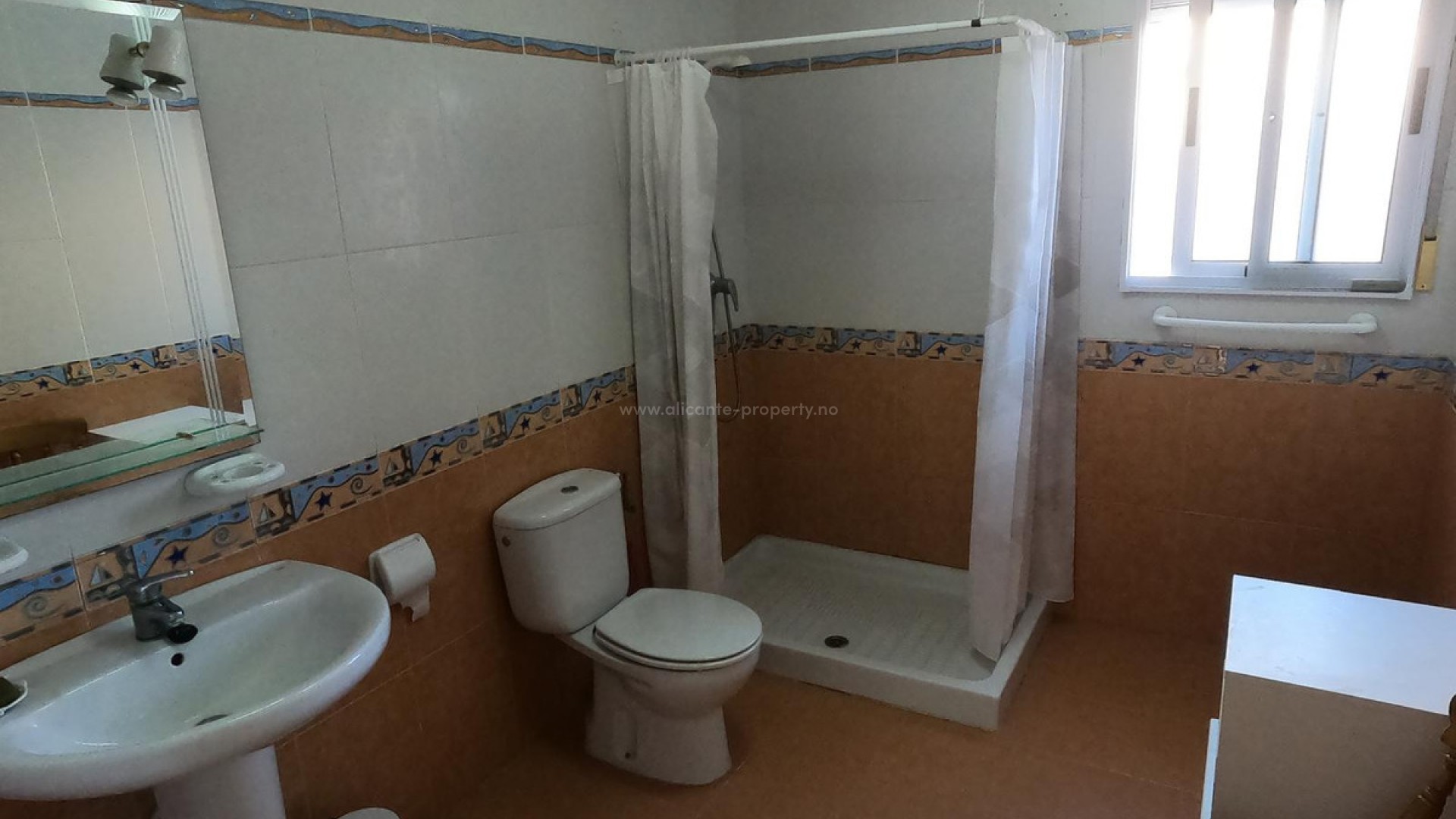 Hus / Villa i Algorfa Centro