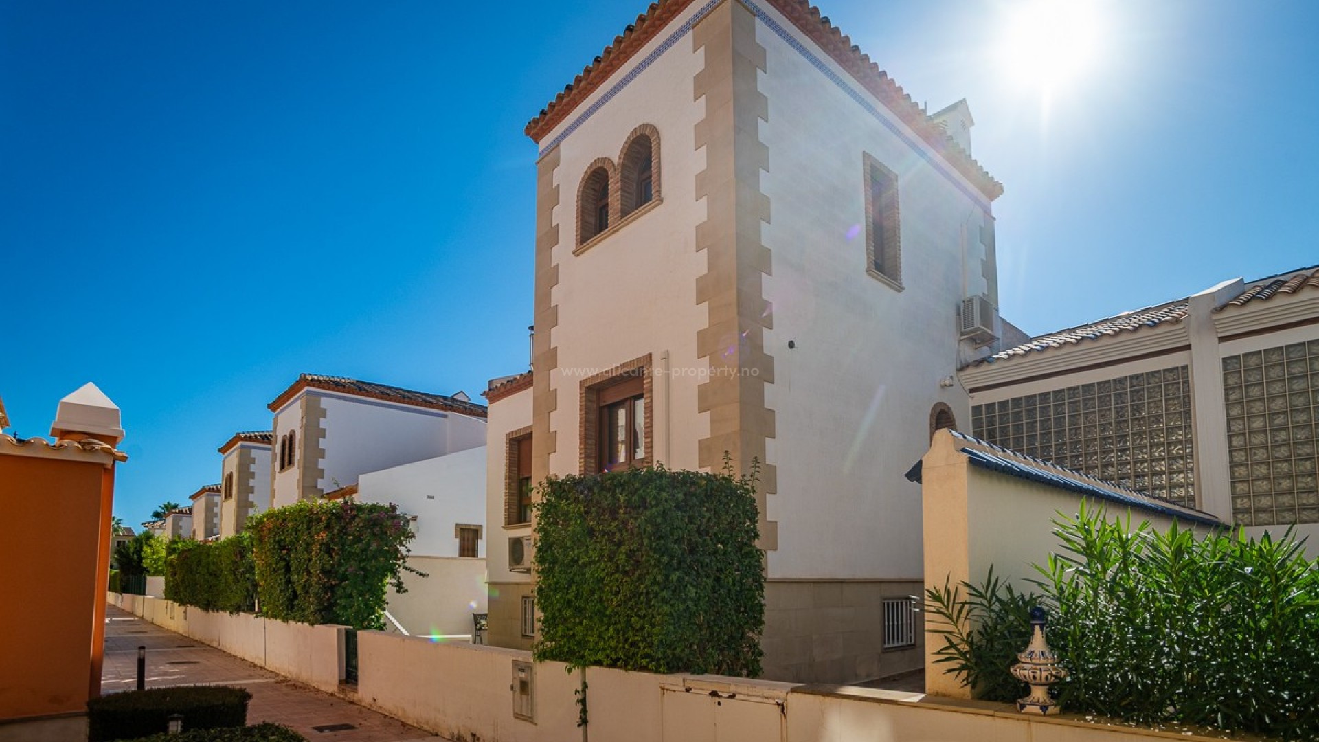 Hus / Villa i Algorfa Centro