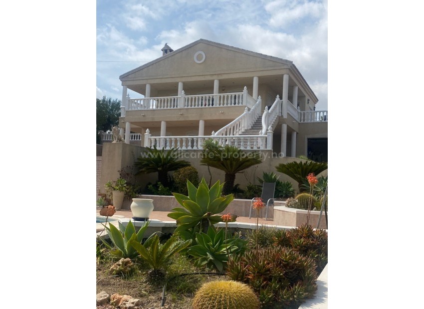 Hus / Villa i Algorfa Centro